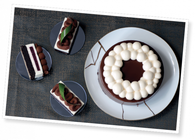 Meggyes coola  desszert