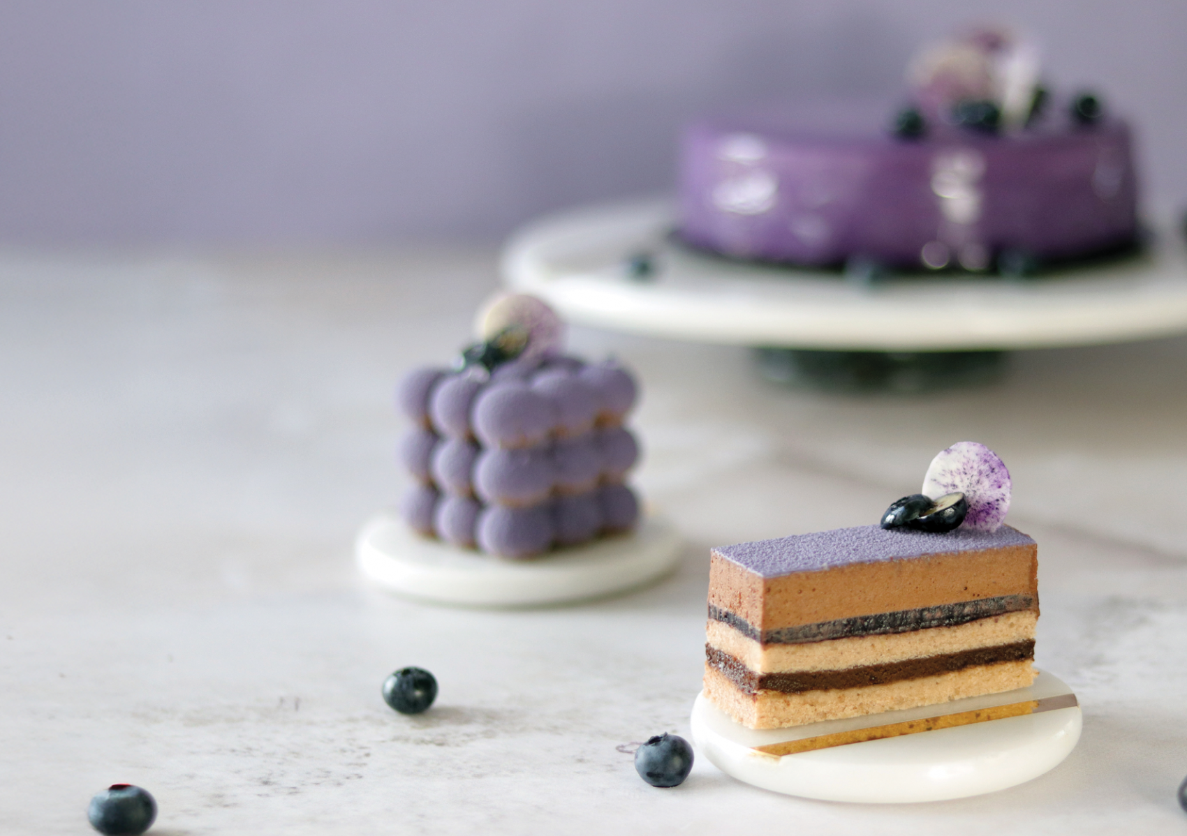 &Aacute;fony&aacute;s-geszteny&eacute;s desszert